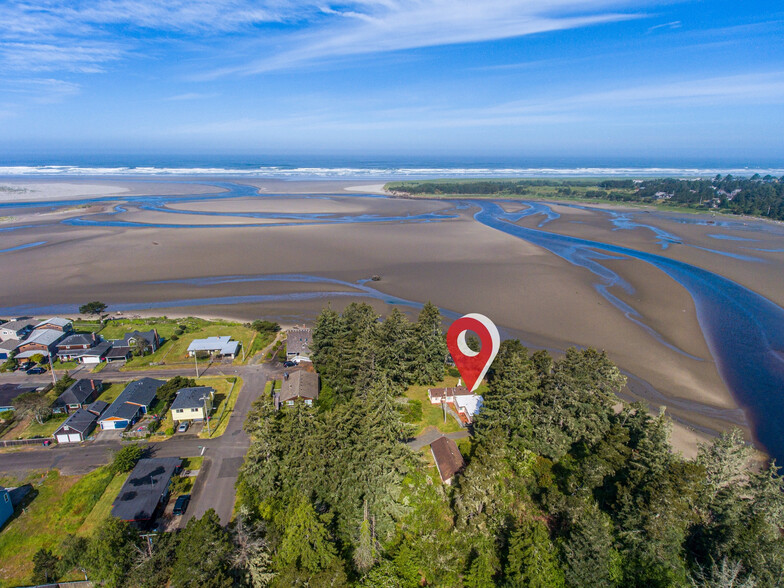 2624 Neawanna St, Seaside, OR en venta - Foto principal - Imagen 1 de 42