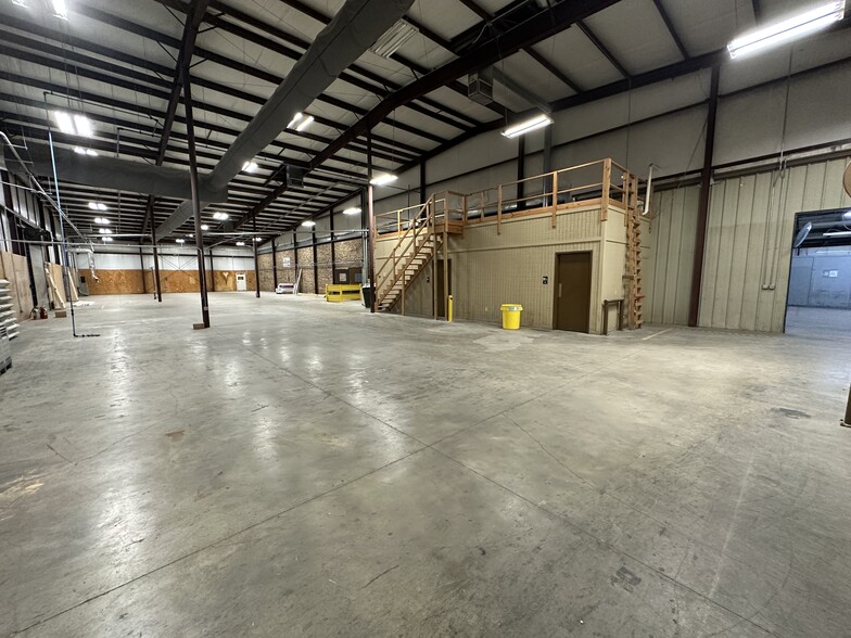 3000 Cameron St, Monroe, LA en alquiler - Foto del interior - Imagen 2 de 10