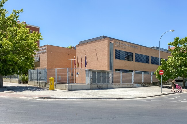 Más detalles de Avenida Orovilla, 54, Madrid - Coworking en alquiler