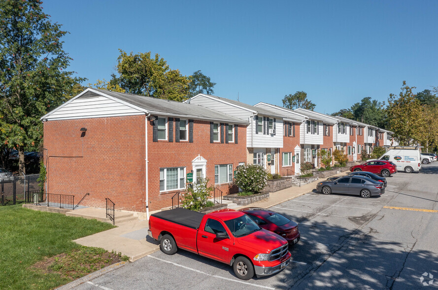 3701 Old Court Rd, Pikesville, MD en alquiler - Foto del edificio - Imagen 3 de 7