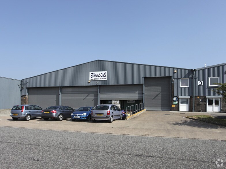 Corringham Rd, Gainsborough en alquiler - Foto del edificio - Imagen 2 de 7