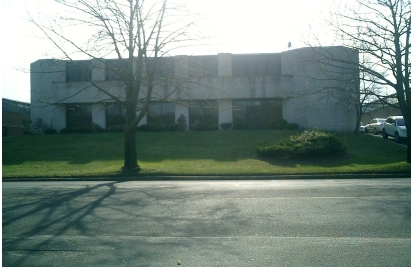 65 Oser Ave, Hauppauge, NY en alquiler - Foto del edificio - Imagen 2 de 4