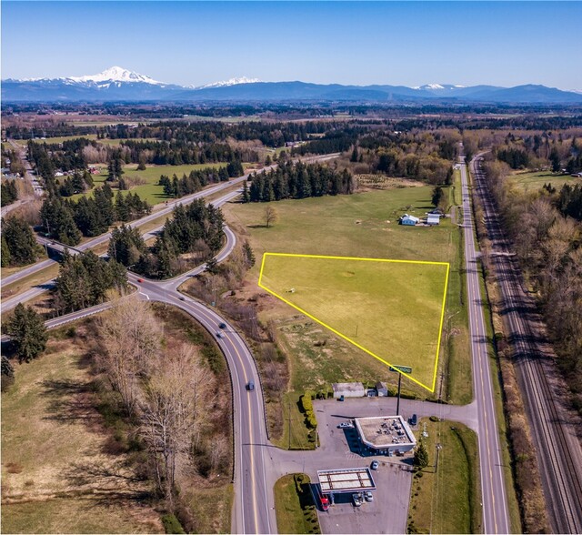 6850 Portal Way Way, Ferndale, WA en venta - Foto del edificio - Imagen 1 de 5