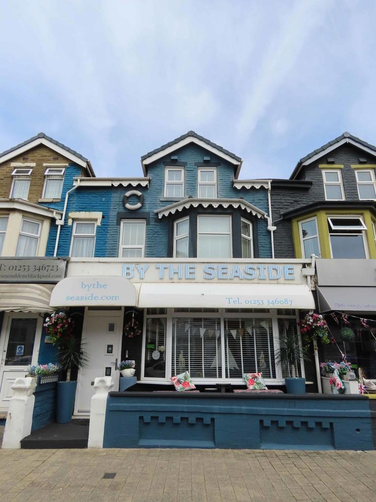 22 St. Chads Rd, Blackpool en venta Foto del edificio- Imagen 1 de 34