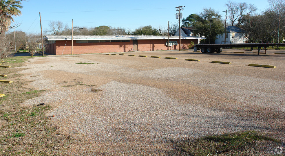 800 5th St N, Texas City, TX en venta - Foto del edificio - Imagen 2 de 2