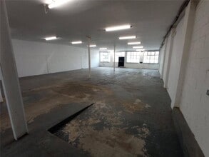Unit 62A Princess Margaret Rd, Tilbury en alquiler Foto del edificio- Imagen 1 de 3