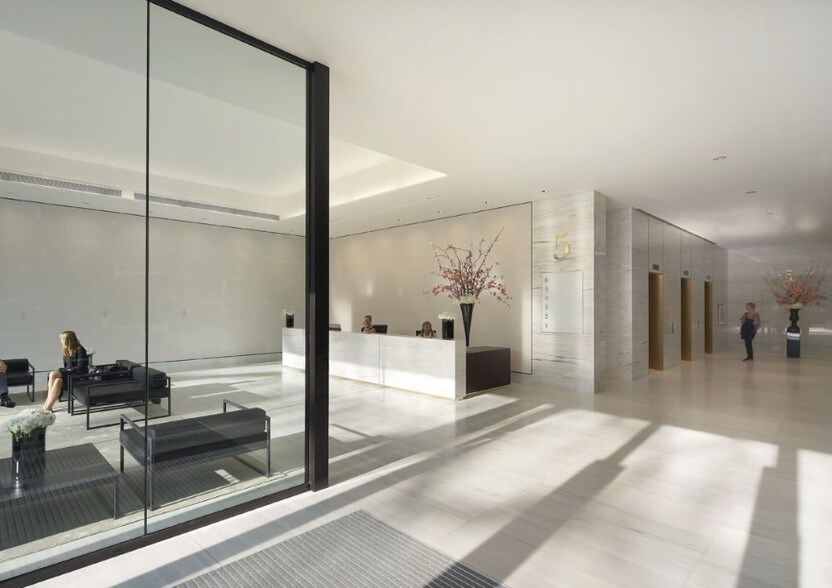 5 Hanover Sq, London en alquiler - Vestíbulo - Imagen 2 de 19
