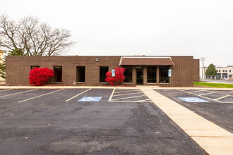 2302-2320 Wisconsin St, Downers Grove, IL en alquiler Foto del edificio- Imagen 2 de 15