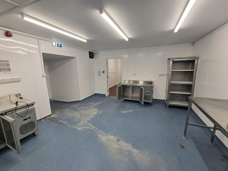 Bank St, Bishops Waltham en alquiler - Foto del edificio - Imagen 3 de 12