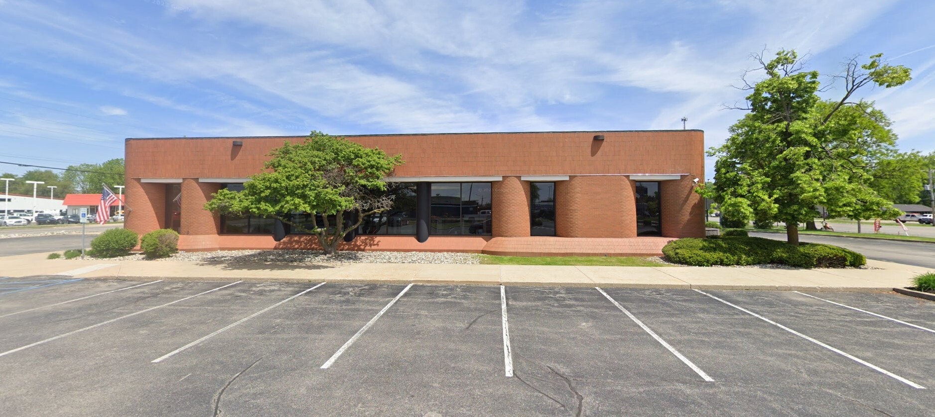 411 W Lincoln Hwy, New Haven, IN en venta Foto del edificio- Imagen 1 de 2