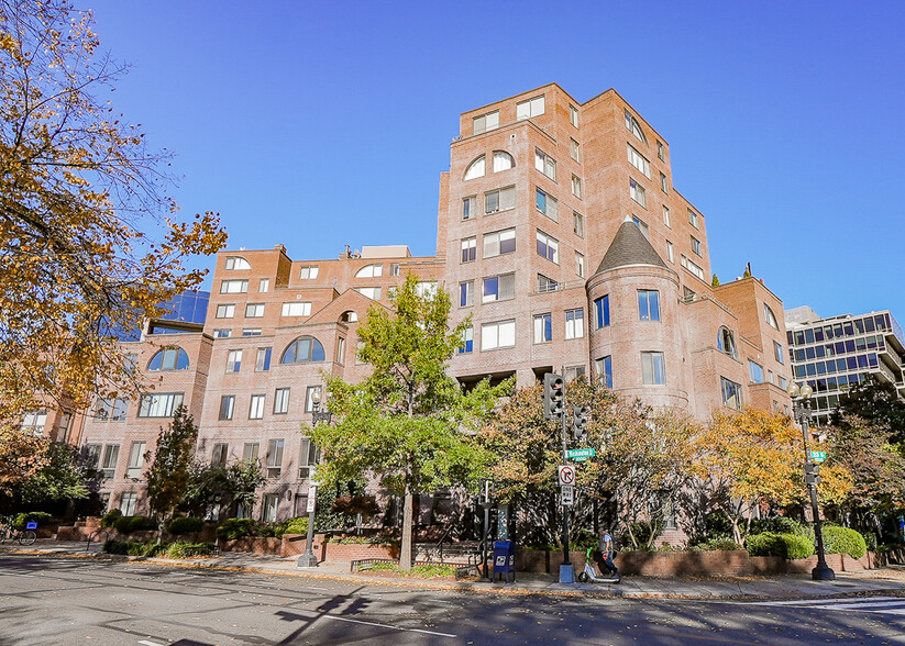 3 Washington Cir NW, Washington, DC en venta - Foto del edificio - Imagen 3 de 34