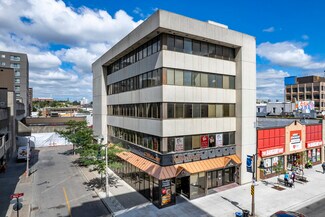 Más detalles de 22 King St W, Oshawa, ON - Oficina en venta