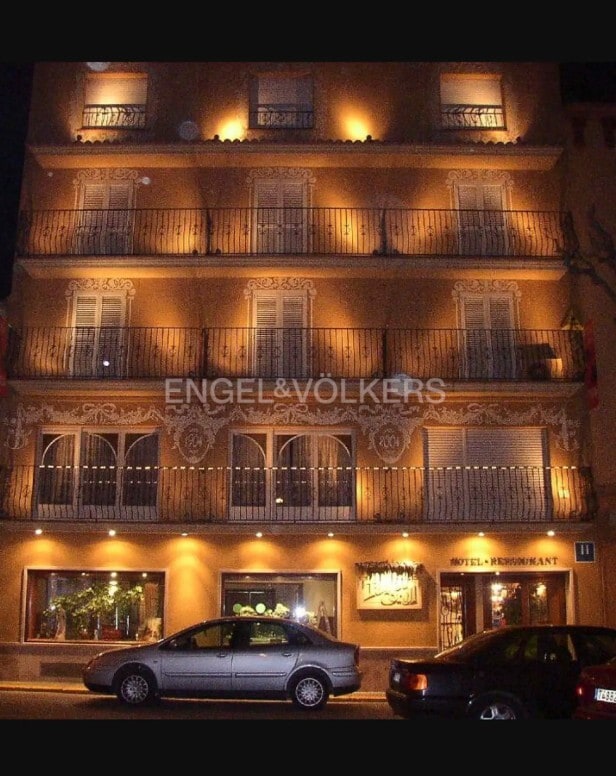 Hotel y hospedaje en Capellades, Barcelona en venta Foto principal- Imagen 1 de 1