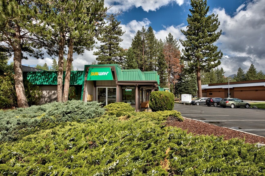 1023 Emerald Bay Rd, South Lake Tahoe, CA en venta - Foto del edificio - Imagen 3 de 10