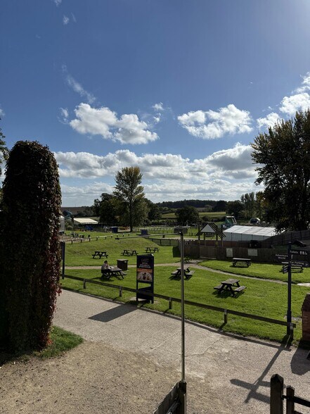 Dark Ln, Warwick en alquiler - Foto del edificio - Imagen 2 de 3