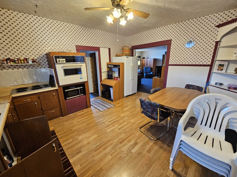 1828 Junction Ave, Sturgis, SD en venta - Foto del edificio - Imagen 2 de 18