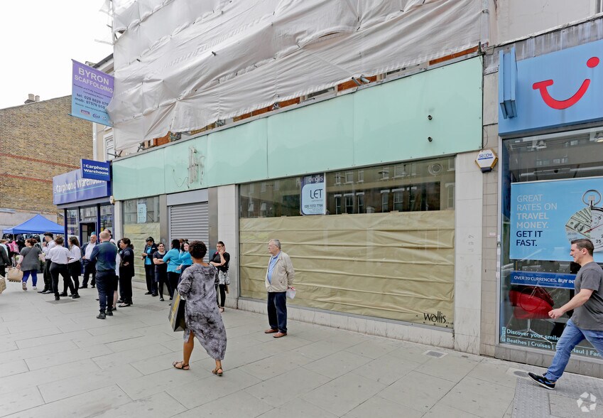 71-73 High Rd, London en venta - Foto del edificio - Imagen 3 de 5