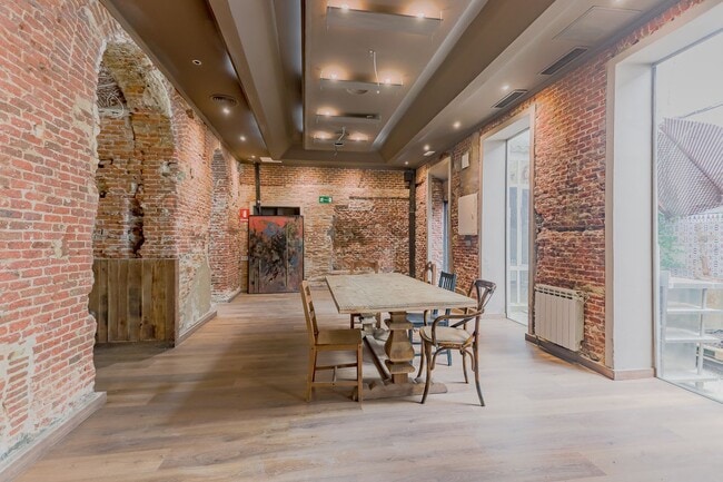 Más detalles de Edificio residencial​ en venta