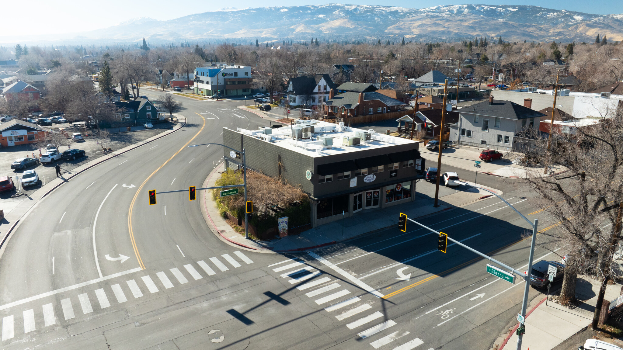 188 California Ave, Reno, NV en alquiler Foto del edificio- Imagen 1 de 7