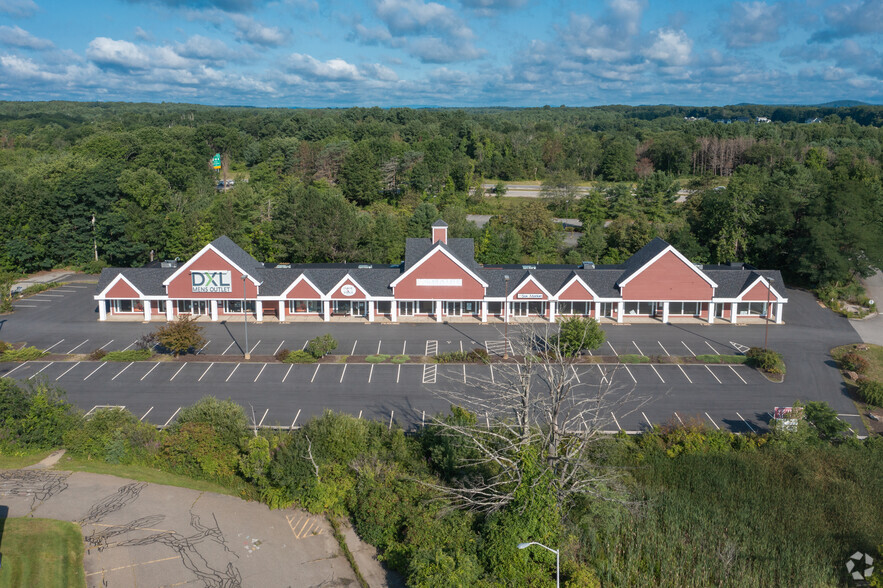 8 Dexter Ln, Kittery, ME en alquiler - Vista aérea - Imagen 3 de 5