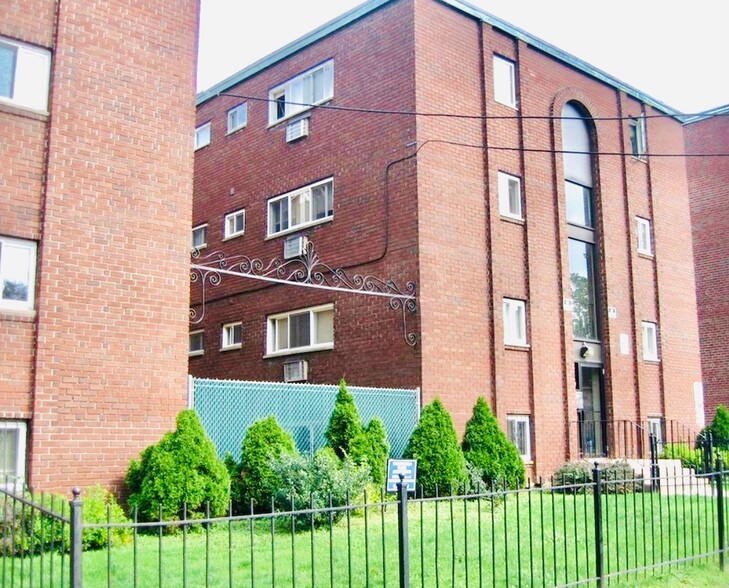 36 Huntington St, Hartford, CT en venta - Foto del edificio - Imagen 3 de 26