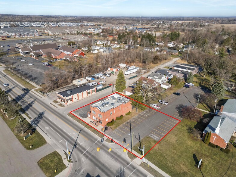 58540 Van Dyke Ave, Washington, MI en venta - Foto del edificio - Imagen 3 de 81