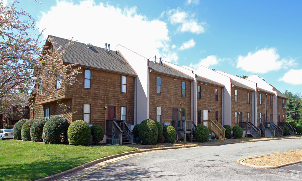 400 Southlake Blvd, Richmond, VA en alquiler - Foto del edificio - Imagen 3 de 25