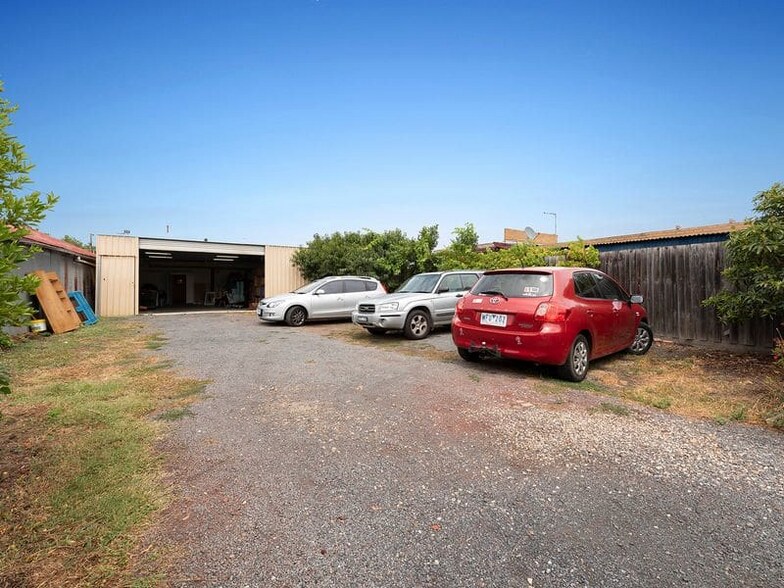 586 Barkly St, West Footscray en venta - Foto del edificio - Imagen 3 de 3