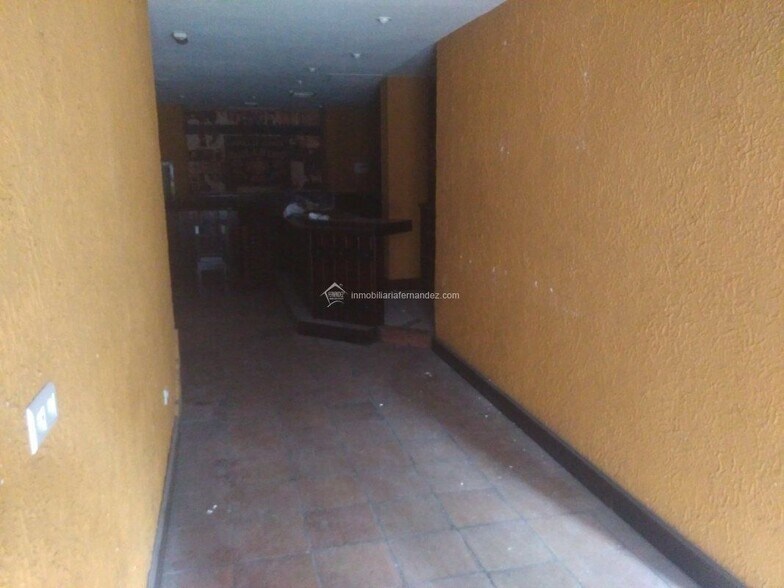 Local en Cáceres, Cáceres en alquiler - Foto del edificio - Imagen 2 de 18