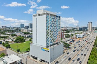 Más detalles de 2000 Crawford St, Houston, TX - Oficina en venta