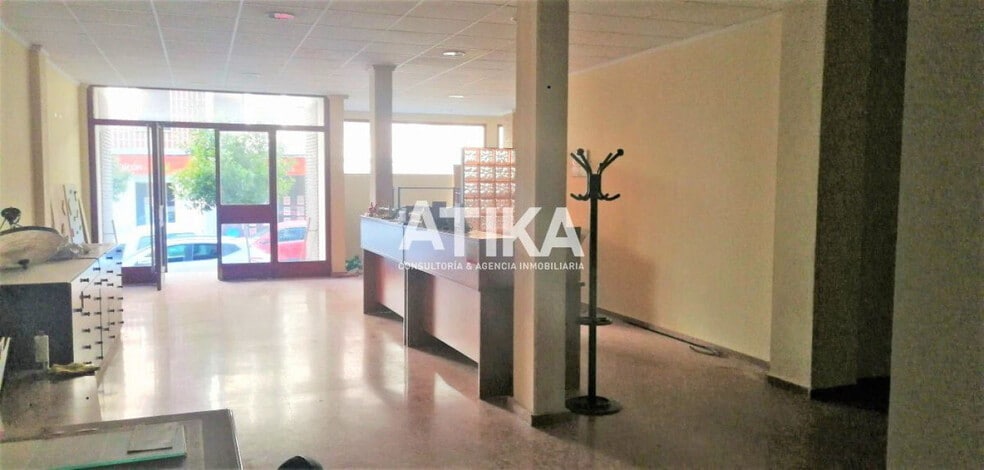 Local en Ontinyent en venta - Foto del edificio - Imagen 2 de 7