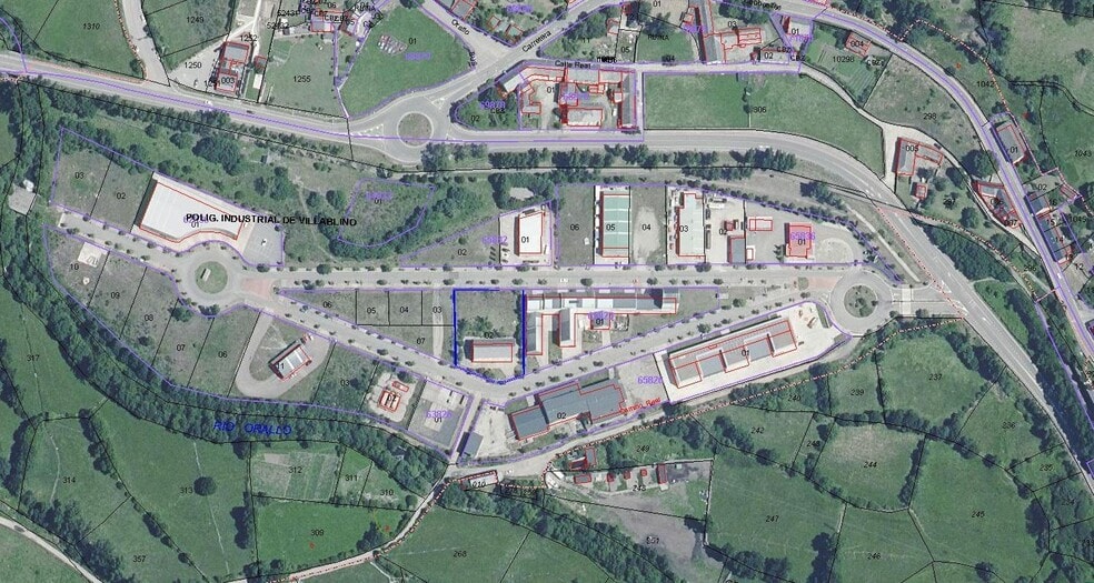 Nave en Villablino, León en venta - Foto del edificio - Imagen 2 de 3