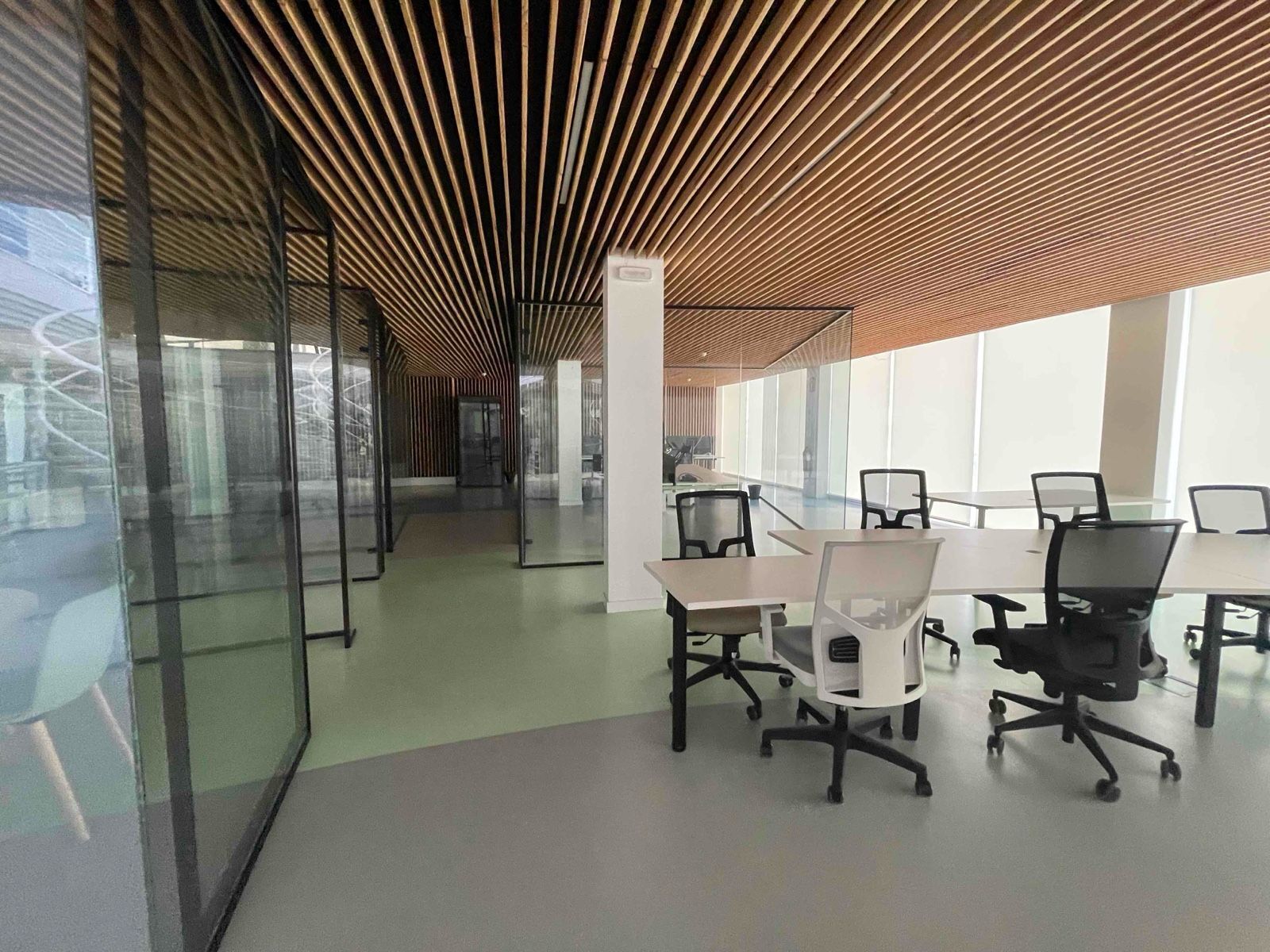 Nave en Móstoles, Madrid en alquiler Foto del edificio- Imagen 1 de 19