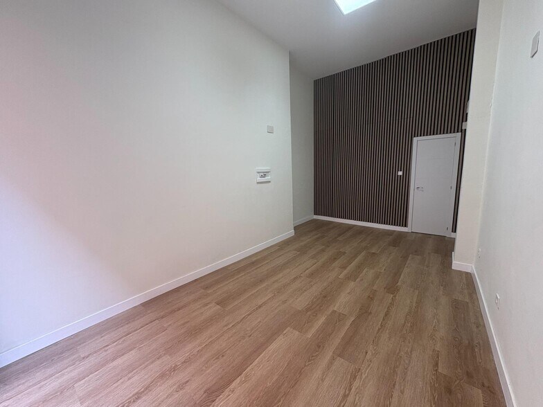 Local en Zaragoza, Zaragoza en alquiler - Foto del interior - Imagen 2 de 20