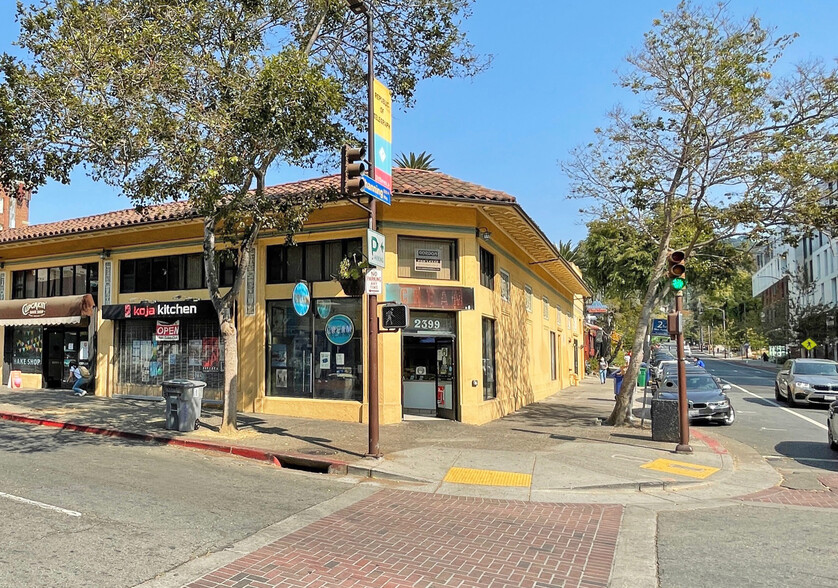 2375-2399 Telegraph Ave, Berkeley, CA en alquiler - Foto del edificio - Imagen 1 de 11