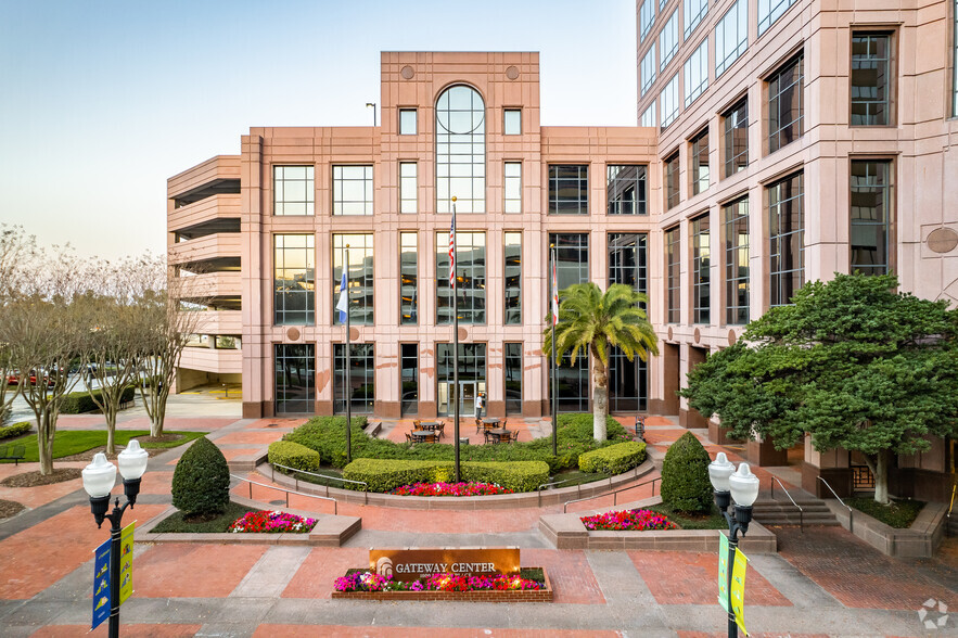 1000 Legion Pl, Orlando, FL en alquiler - Foto del edificio - Imagen 3 de 8