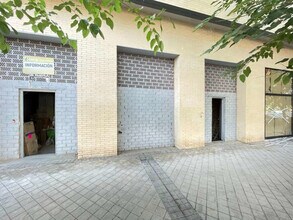 Local en Toledo, Toledo en alquiler Foto de la construcción- Imagen 2 de 6