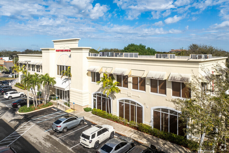 1779 N University Dr, Pembroke Pines, FL en venta - Foto del edificio - Imagen 1 de 25