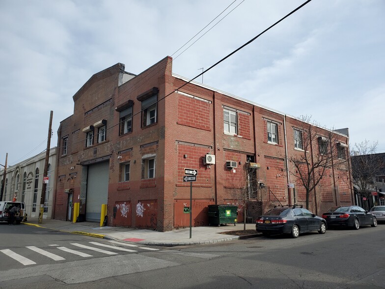 163 Imlay St, Brooklyn, NY en alquiler - Foto del edificio - Imagen 1 de 29