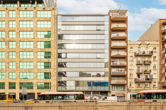 Más detalles de Oficina en alquiler