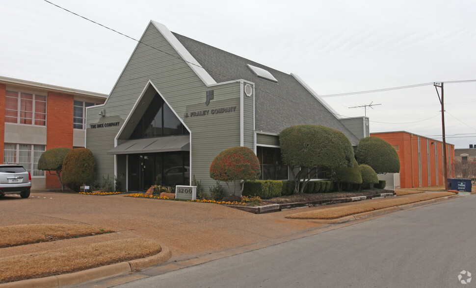 3200 W 4th St, Fort Worth, TX en venta - Foto del edificio - Imagen 3 de 28