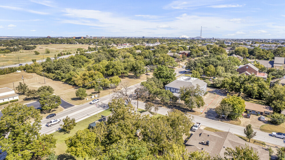 1500 W Abram St, Arlington, TX en alquiler - Foto del edificio - Imagen 3 de 36