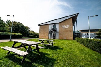 Oracle Dr, Solihull en alquiler Foto del edificio- Imagen 2 de 4