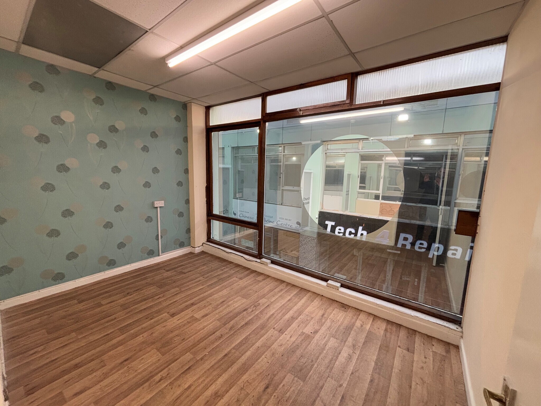 1-18 Church Arcade, Bedford en alquiler Foto del edificio- Imagen 1 de 56