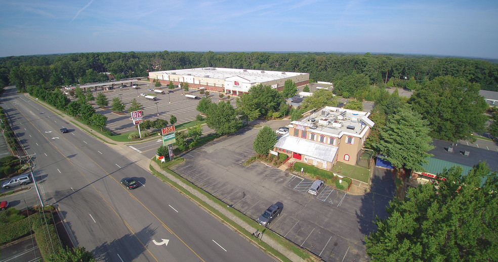 1400 Starling Dr, Richmond, VA en venta - Foto del edificio - Imagen 2 de 16