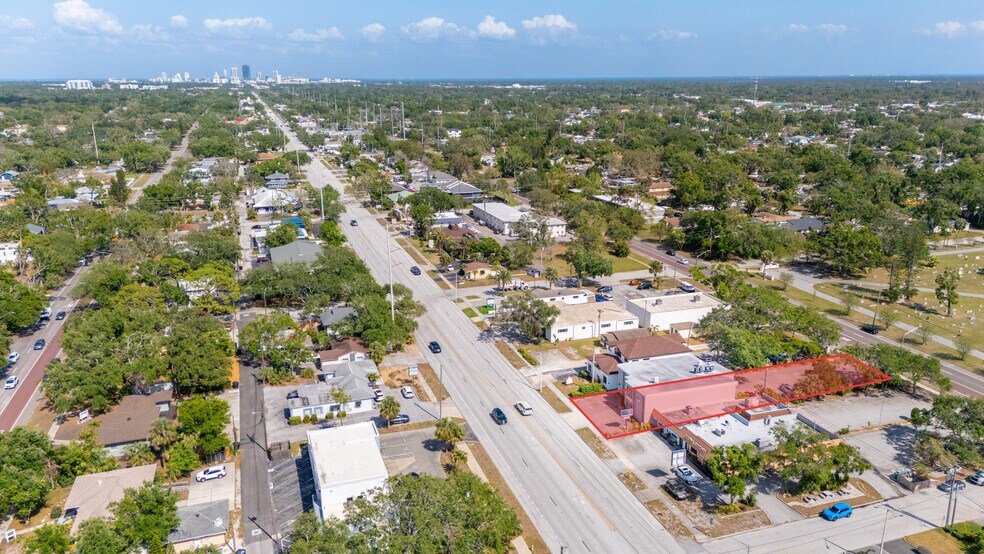5544 Central Ave, Saint Petersburg, FL en venta - Foto del edificio - Imagen 3 de 20