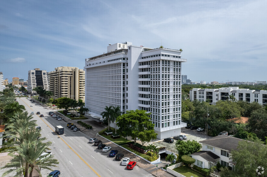 700 Biltmore Way, Coral Gables, FL en venta - Foto principal - Imagen 1 de 11