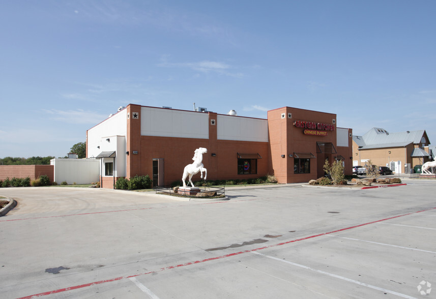 6374 N Beach St, Haltom City, TX en venta - Foto del edificio - Imagen 3 de 6