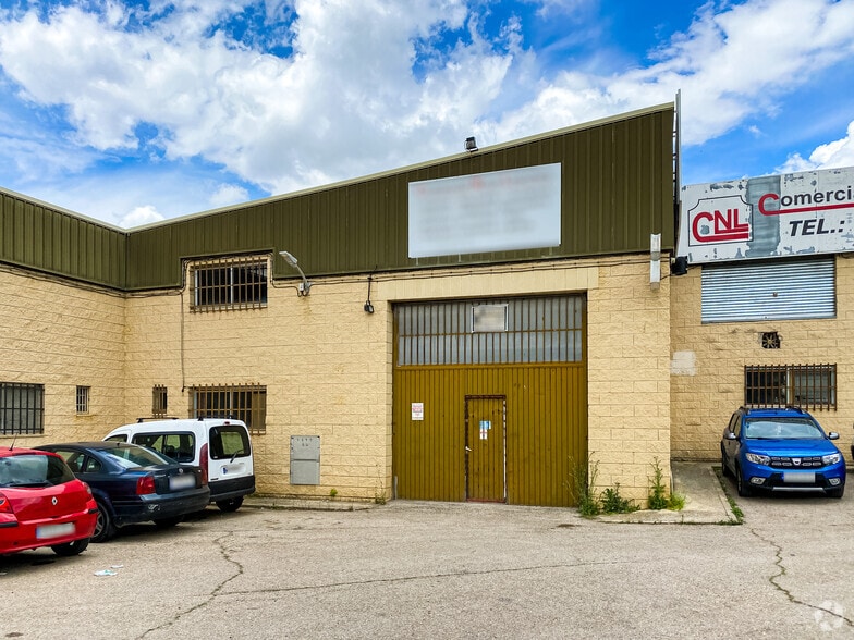 Nave en Loeches, Madrid en venta - Foto del edificio - Imagen 1 de 2