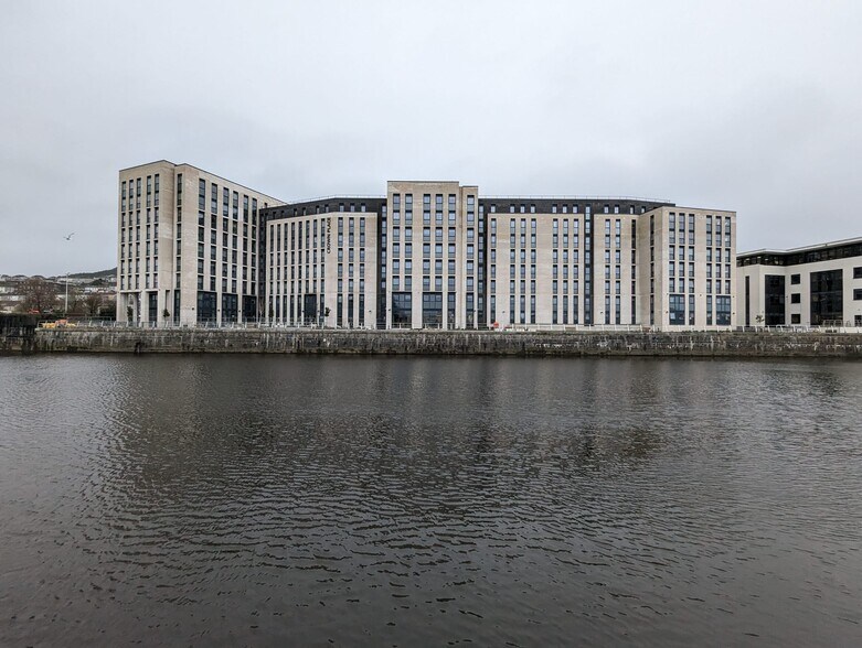 2 Kings Rd, Swansea en alquiler - Foto del edificio - Imagen 2 de 3